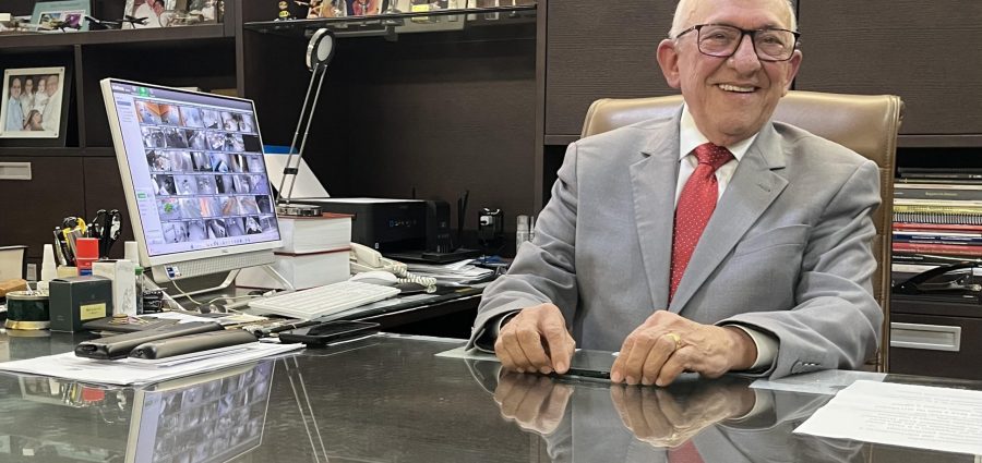 Germano Toscano de Brito escreve história de ouro no notariado brasileiro