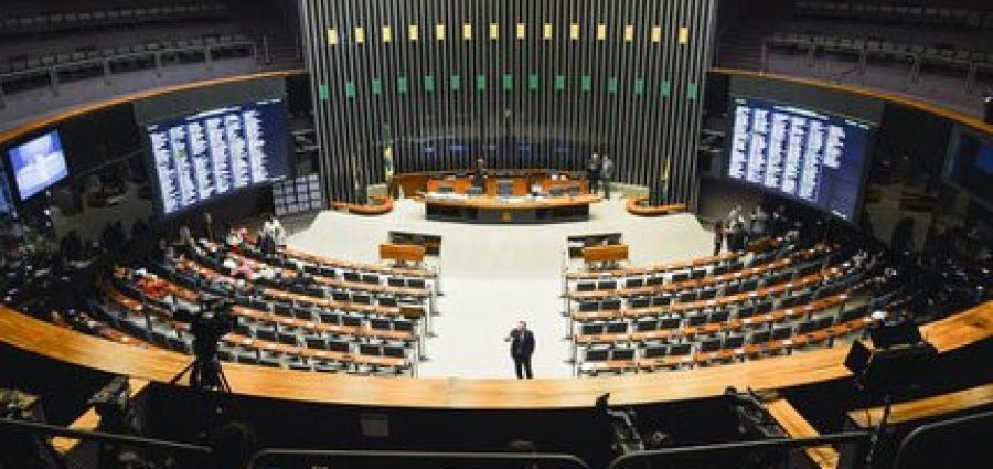 Aprovado regime de urgência para PL sobre responsabilidade administrativa de Notários e Registradores