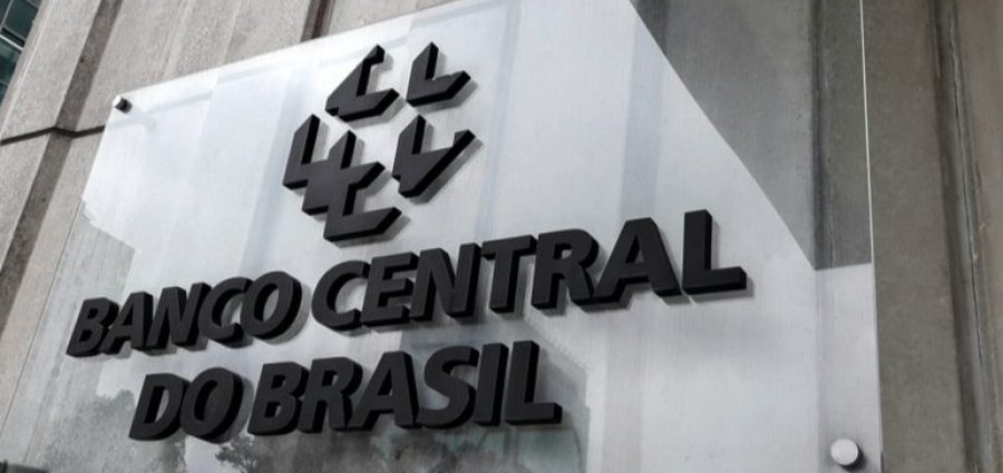 O Banco Central pode evoluir sem se tornar juiz e carrasco