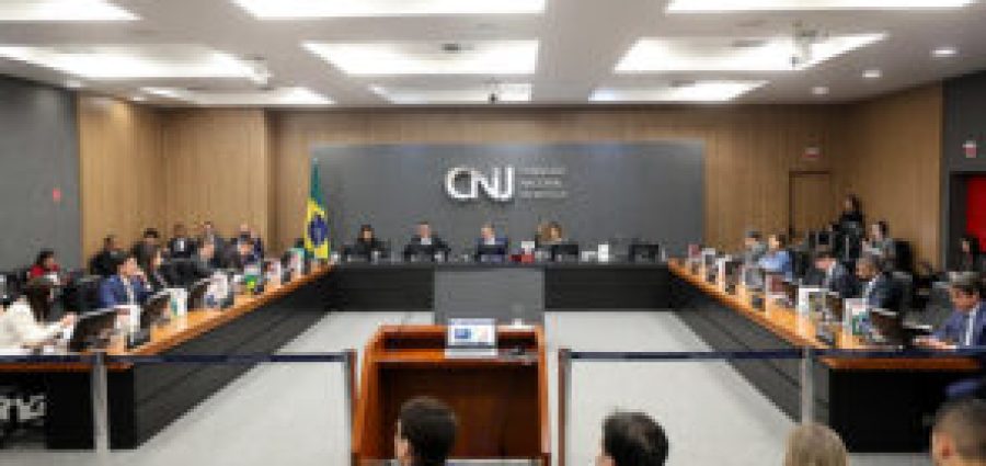  Conselheiros aprovam ajustes na resolução que criou o Exame Nacional dos Cartórios