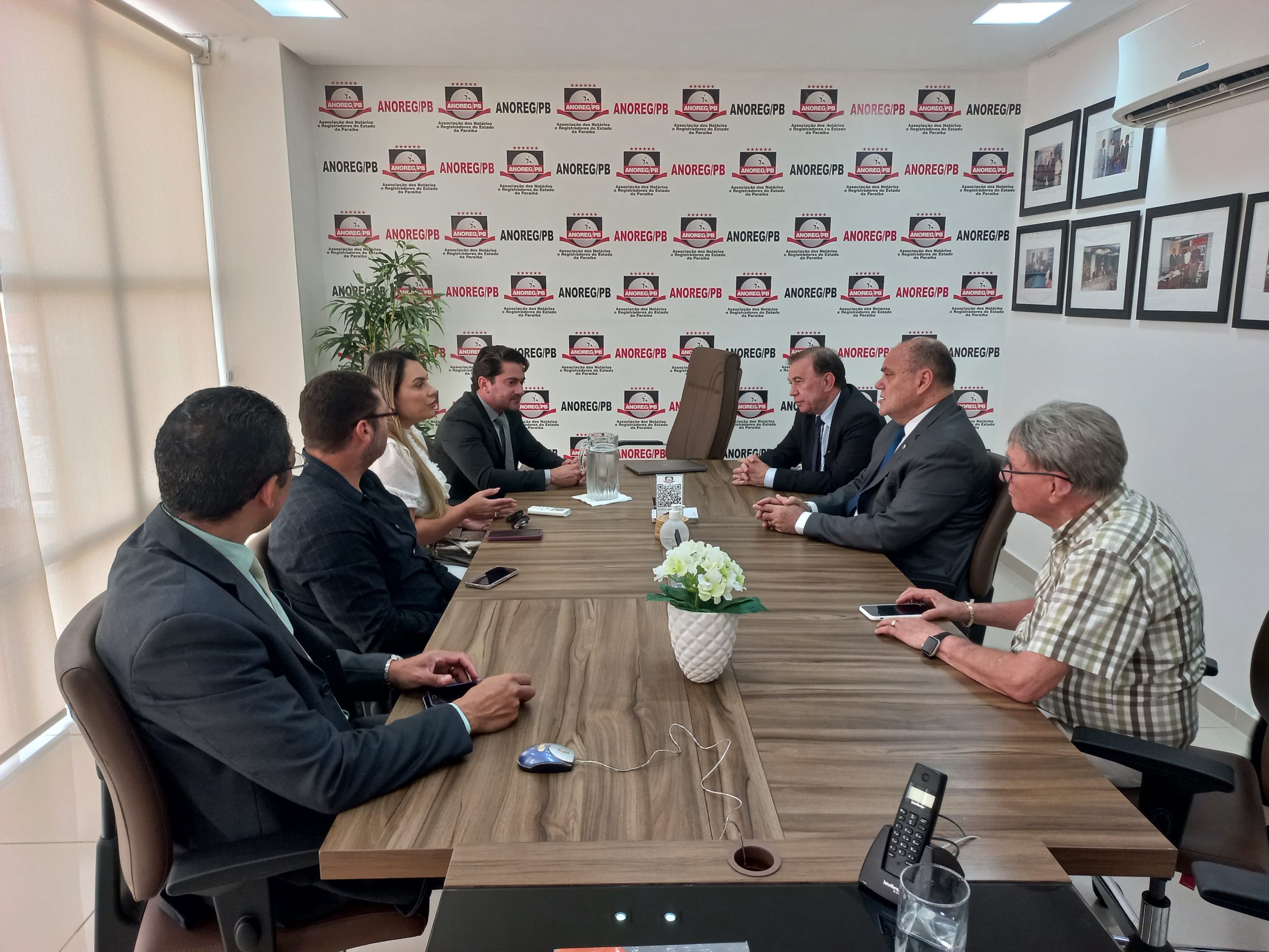 CGJ, Anoreg e Arpen viabilizam projeto-piloto para digitalizar acervo de serventias do Estado
