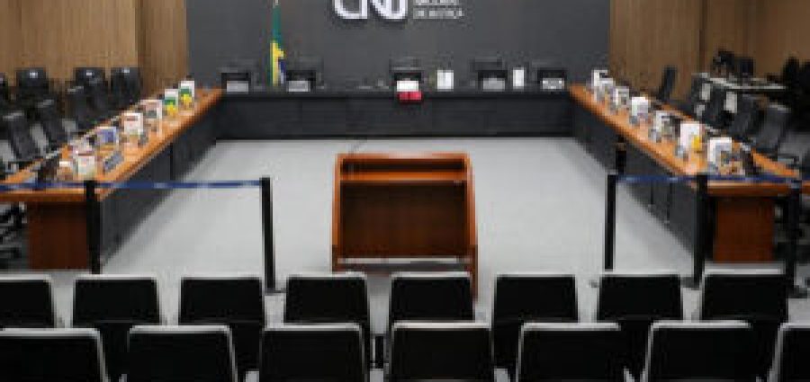 Resolução nº 596 dispõe sobre a presidência da comissão de concurso encarregada de realizar o Exame Nacional dos Cartórios (ENAC)