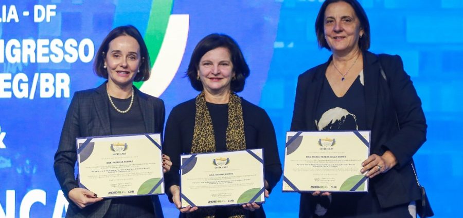 Congresso da ANOREG/BR e CONCART: Regularização fundiária e mercado de carbono são temas debatidos no último dia