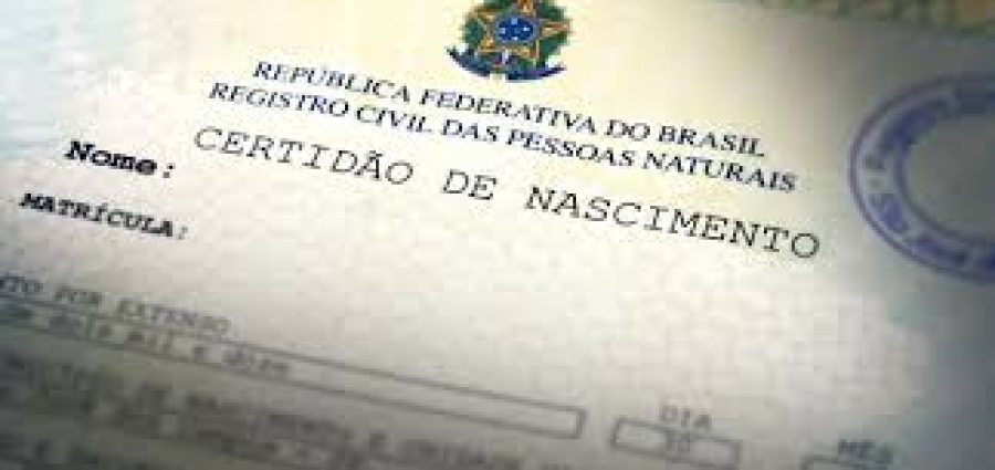 Por abandono afetivo, mulher consegue retirar sobrenome paterno de registro