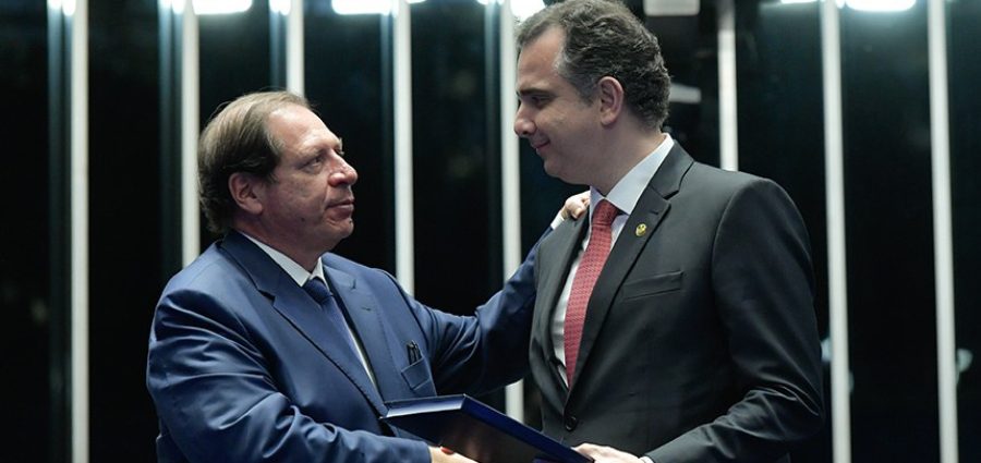 Projeto de lei que atualiza Código Civil é apresentado ao Senado