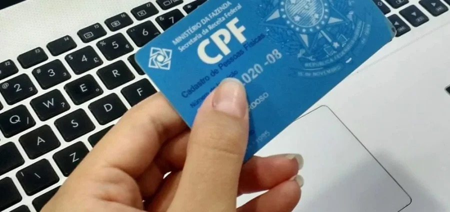 Portaria DG/PF nº 18.988 regulamenta a emissão, pela Polícia Federal, do Certificado de Registro de Pessoa Física – CRPF e do Certificado de Registro de Pessoa Jurídica – C R P J