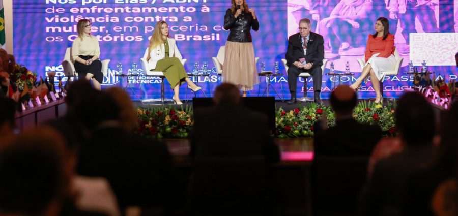 Cartórios firmam compromisso nacional no combate à violência contra a mulher com apoio da ABNT e do Instituto Nós Por Elas