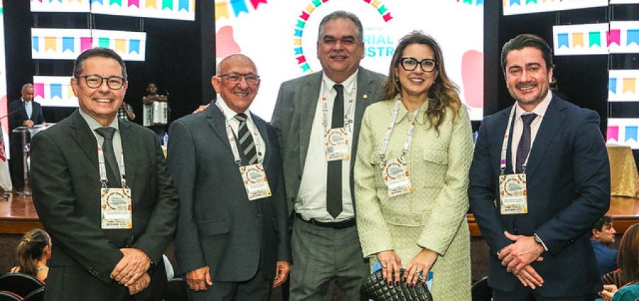Cultura, reconhecimento e emoção marcam primeiro dia do II Encontro Integrado de Direito Notarial e de Registro da Paraíba